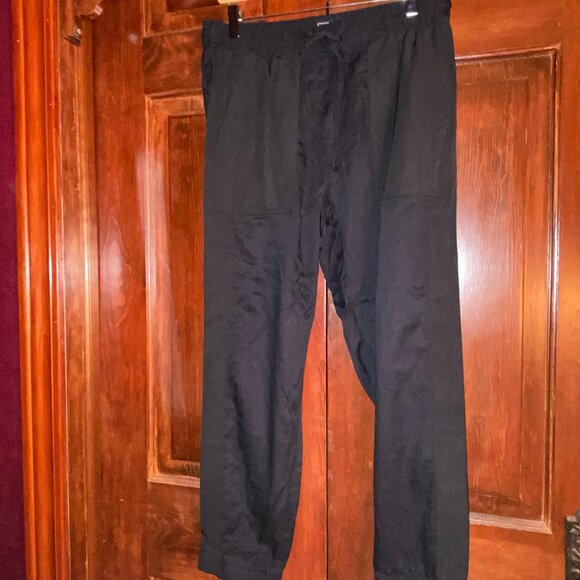 GAP Black Pants with Elastic / Drawstring Waist Medium NWOT - Picture 1 of 13